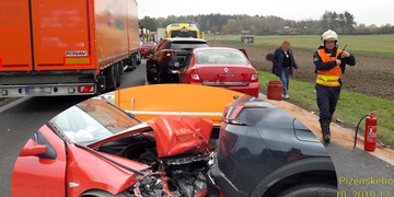 Pozor u Losiné, velké kolony vozidel