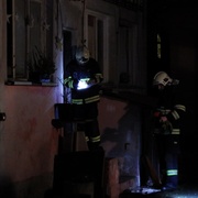 Hasiči zasahovali při požáru v Černicích