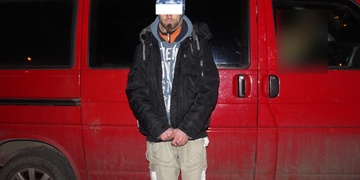 „Honím ho na ženský,“ vysvětlil zadržený onanista