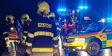 Řidič ze záhadné víkendové nehody je již mimo ohrožení života