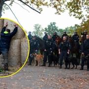 Plzeňští policisté se změnili doslova ve štvanou zvěř