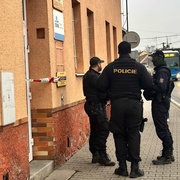 Ozbrojené přepadení pošty v Tlučné