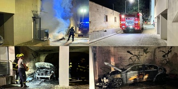 Požár vozu v krytém stání v ulici Na Terasách po sobě zanechal obrovskou škodu