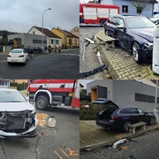 Auto po střetu skončilo na chodníku