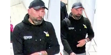 Policisté pátrají po tomto muži
