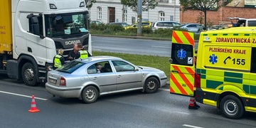 U Prazdroje došlo ke střetu osobního vozu s kamionem
