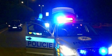 Řidička nadýchala dvě a půl promile a pak ještě urážela hlídku