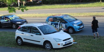 Pizzař vytlačil vozidlo ze silnice