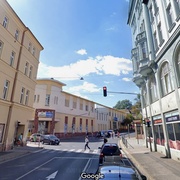 Pátrání po doprovodu malé holčičky