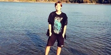 "Chceš alibi?" napsal vrahovi po hrůzném činu