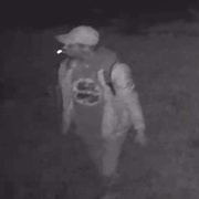 Policisté pátrají po dvou pachatelích