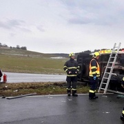 Střet dodávky s osobním vozem