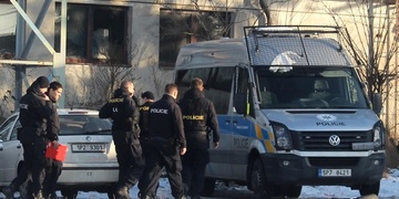 Agentury dodaly téměř 50% cizinců s falešnými doklady!