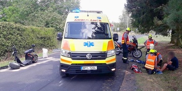 Střet motorkáře s jezdcem na elektrokoloběžce