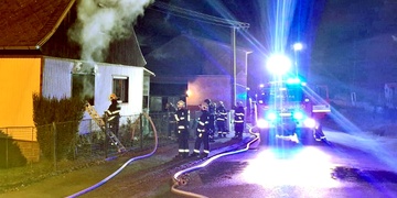 Požár na Štědrý večer připravil rodinu o domov
