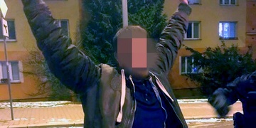 Útok na vozidlo strážníků