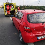 Ranní střet na mostě komplikoval příjezd do Plzně