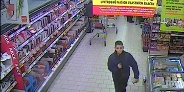 Gang ke krádežím využívá i děti! Nepoznáte je?