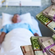"Já moc nemocna, otkažu ti 430 000 Euro, kdyš ty seriosný, osvi se!"