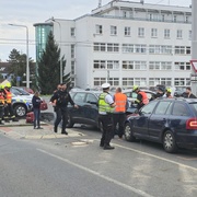 Střet tří vozů na Borech