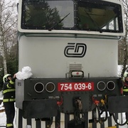 Lokomotiva začala hořet za jízdy