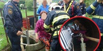 Pes spadl do hluboké studny a jeho panička následně také