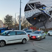 Střet cyklisty s osobním autem