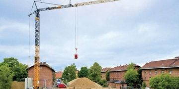 U jeřábu ustřihli přívodní kabel, škoda je padesát tisíc