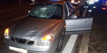 V sobotu na Gerské třídě srazilo auto mladého muže