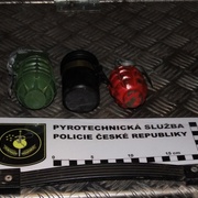 Nález ručních granátů v Plzni