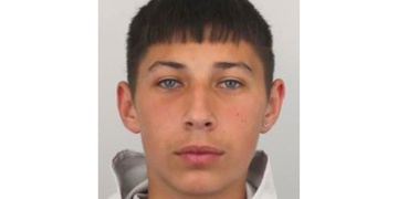 Policie pátrá po patnáctiletém chlapci