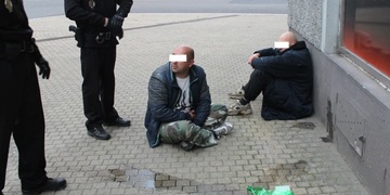 Dva cizinci tropili výtržnost v centru města