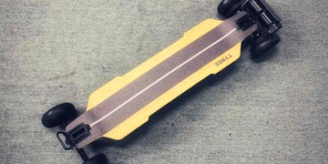 Prosím pomozte mi, ukradli mi longboard